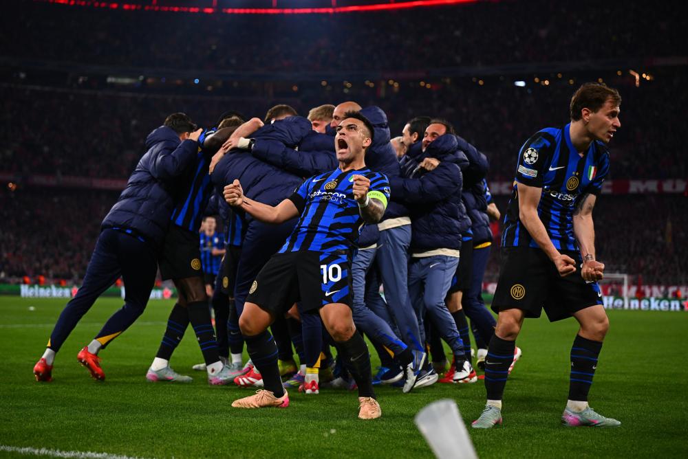 激烈的足球 激烈的足球